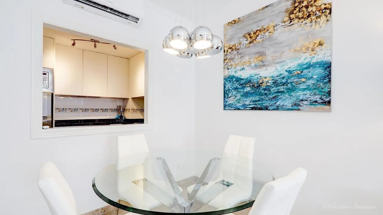 Cozy Apartment Overlooking Estepona'S Marina!
