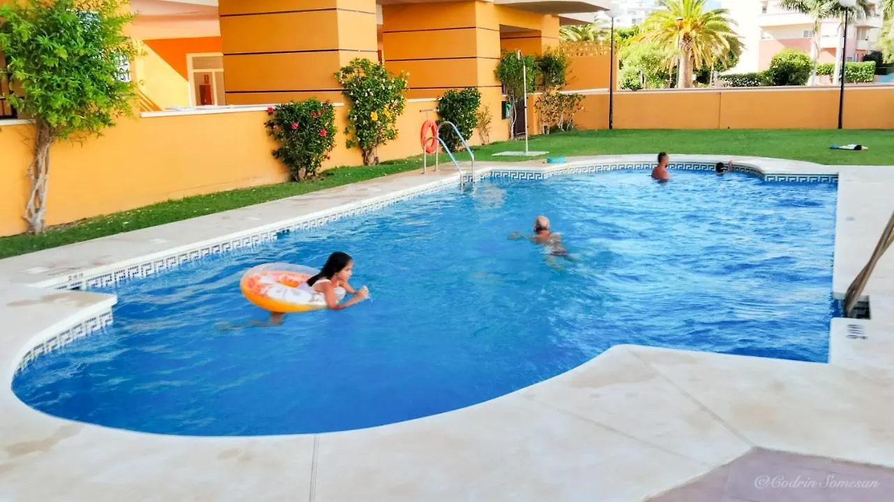 Cozy Apartment Overlooking Estepona'S Marina! 0*, Estepona