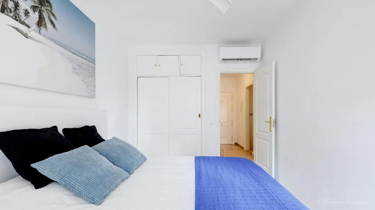 Cozy Apartment Overlooking Estepona'S Marina! 0*, Estepona